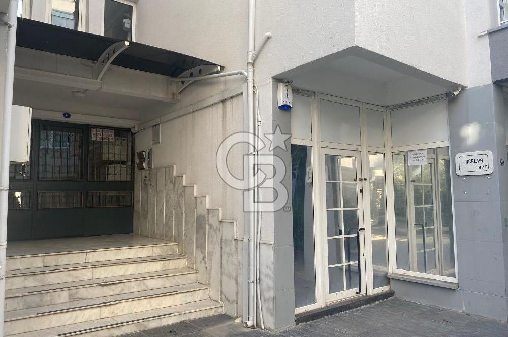 Evka-3 Borkop sitesinde Satılık 3+1 Kiilerli 3 Balkonlu Ferah Daire 