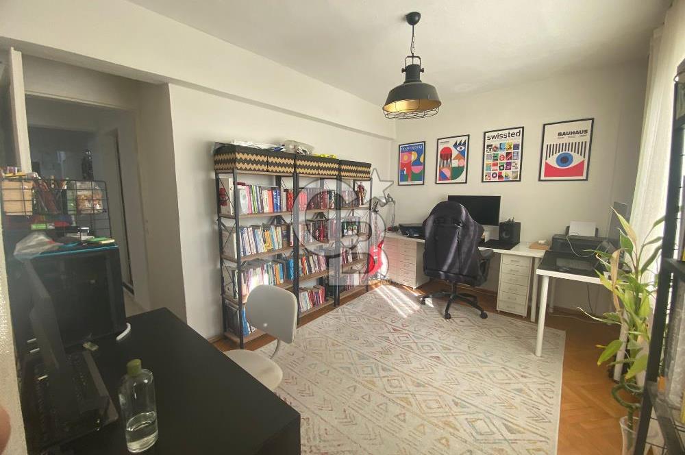 Evka-3 Borkop sitesinde Satılık 3+1 Kiilerli 3 Balkonlu Ferah Daire 