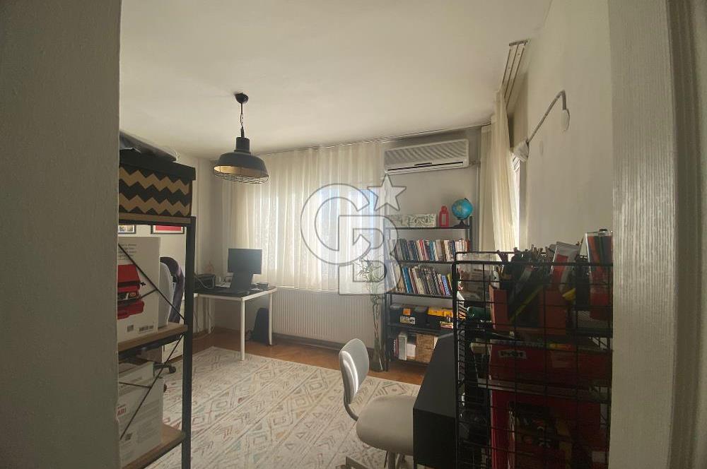 Evka-3 Borkop sitesinde Satılık 3+1 Kiilerli 3 Balkonlu Ferah Daire 