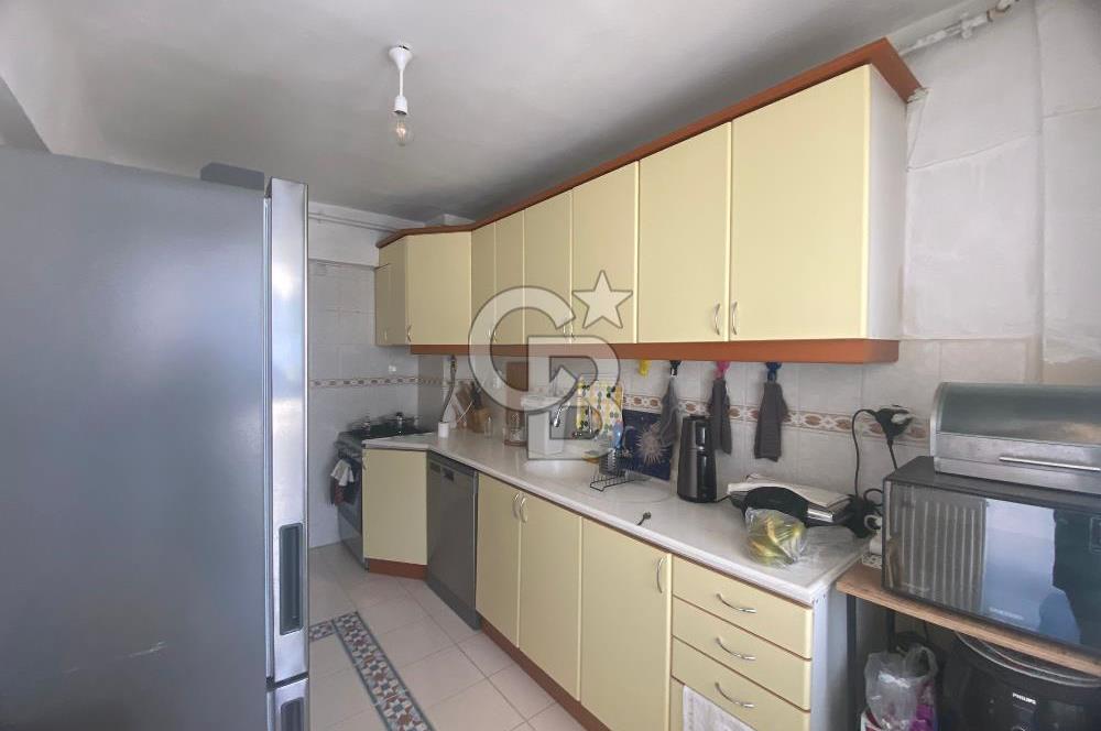 Evka-3 Borkop sitesinde Satılık 3+1 Kiilerli 3 Balkonlu Ferah Daire 