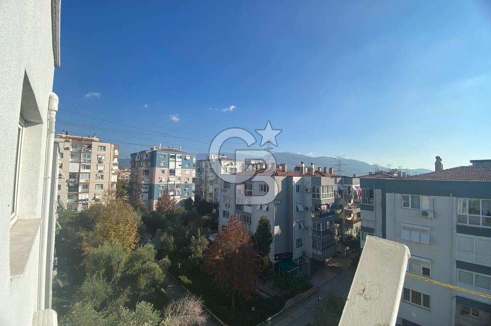 Evka-3 Borkop sitesinde Satılık 3+1 Kiilerli 3 Balkonlu Ferah Daire 