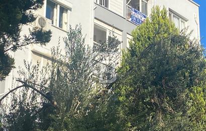 Evka-3 Borkop sitesinde Satılık 3+1 Kiilerli 3 Balkonlu Ferah Daire 