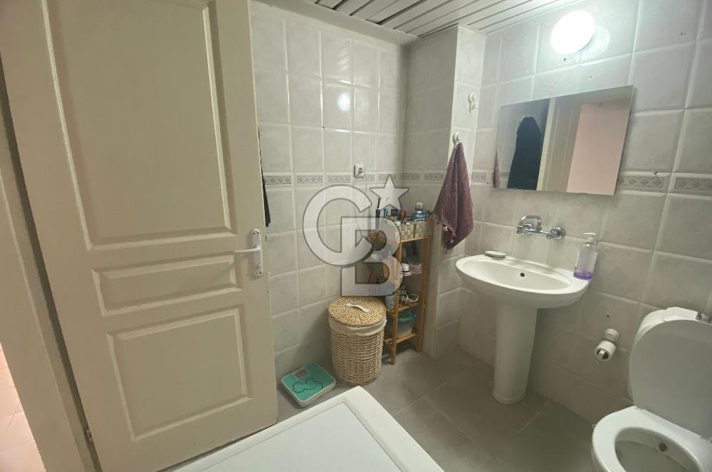 Evka-3 Borkop sitesinde Satılık 3+1 Kiilerli 3 Balkonlu Ferah Daire 