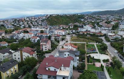 KREDİYE UYGUN GÖLCÜK ATATÜRK MAHALLESİNDE 3+1 ÇATI DUBLEKS DAİRE