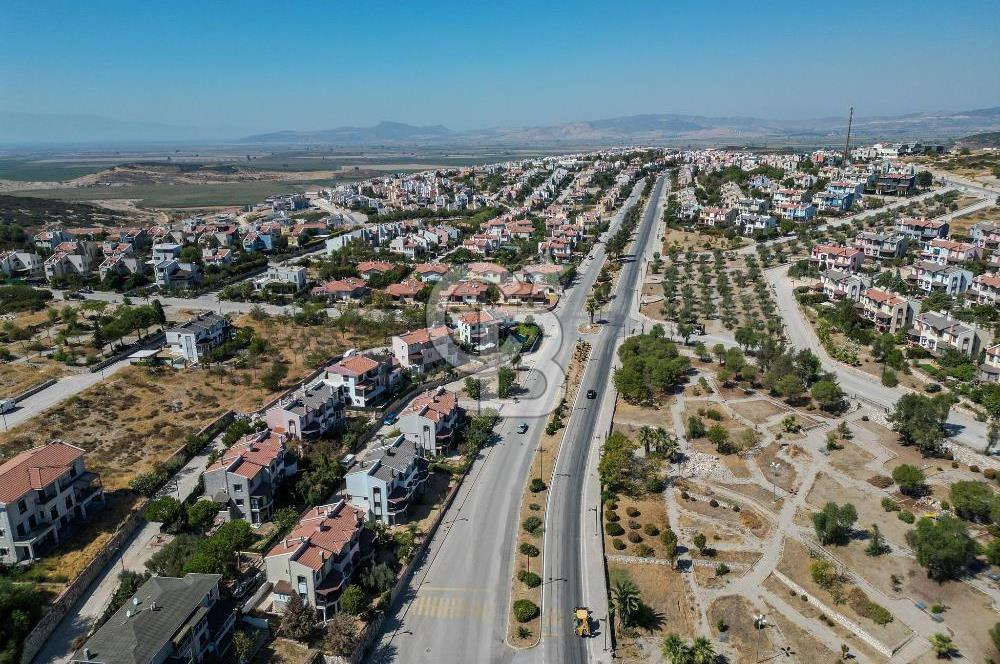 SEYREK VİLLAKENT'TE CADDE CEPHELİ LÜKS 5+1 KİRALIK VİLLA