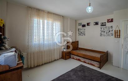 SEYREK VİLLAKENT'TE CADDE CEPHELİ LÜKS 5+1 KİRALIK VİLLA