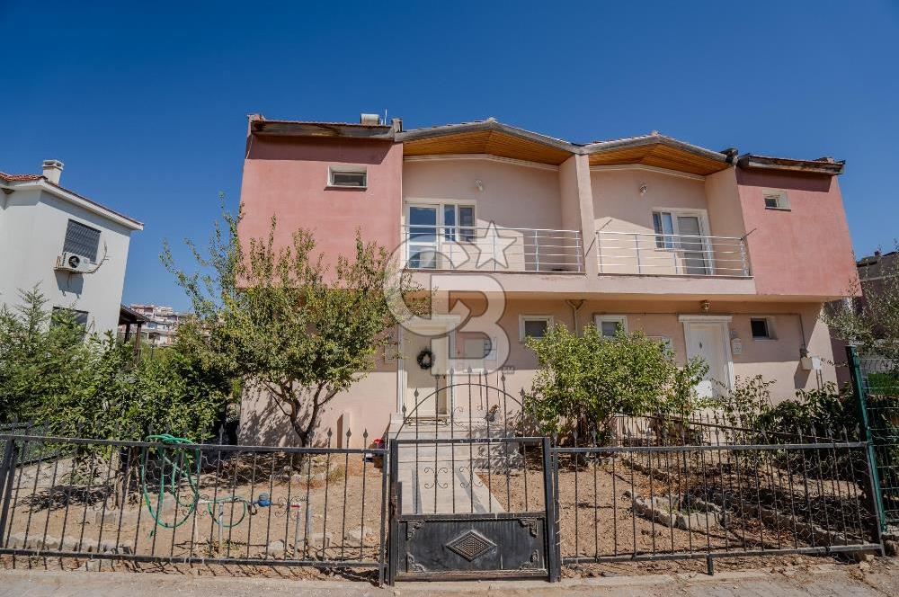 SEYREK VİLLAKENT'TE CADDE CEPHELİ LÜKS 5+1 KİRALIK VİLLA