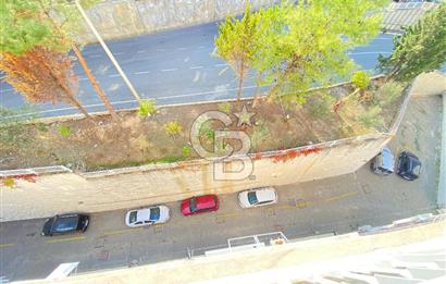 Narlıdere site içinde deniz manzaralı 3+1 Satılık daire