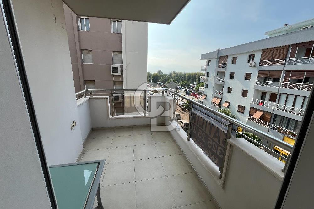 Bostanlı Merkezde Satılık 3+1 Daire