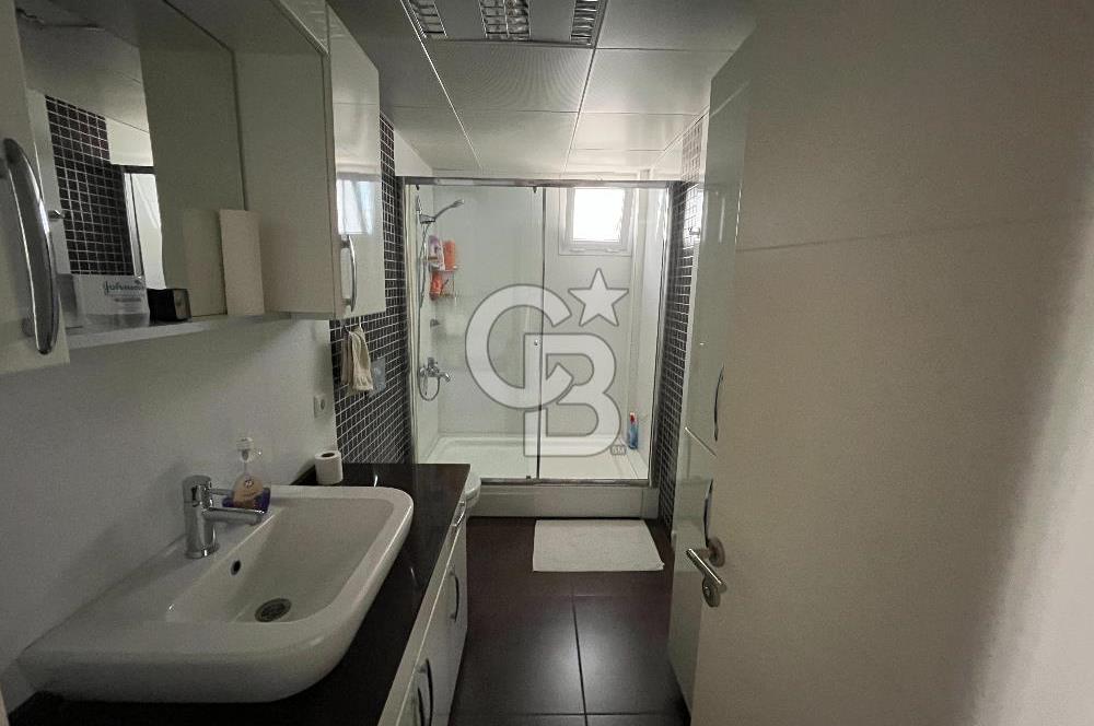 Bostanlı Merkezde Satılık 3+1 Daire