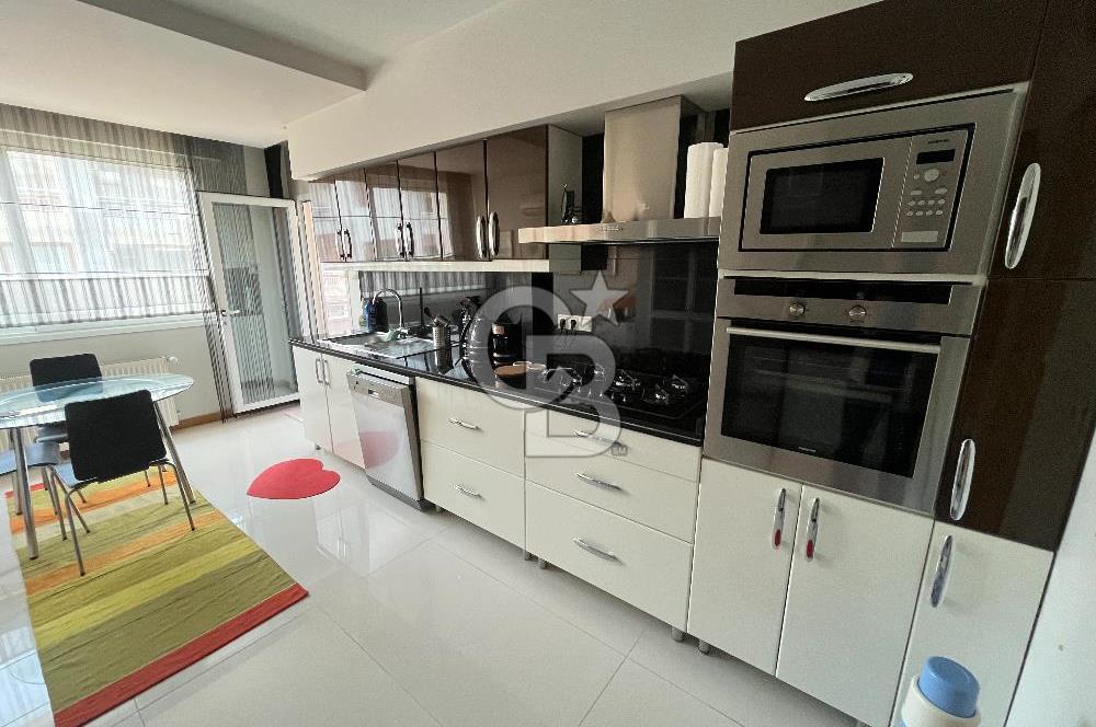 Bostanlı Merkezde Satılık 3+1 Daire