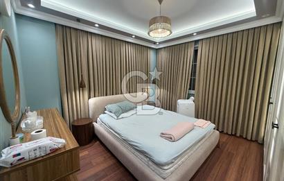 BAHÇEŞEHİRDE ZARİF TASARIMLI, EŞYALI VE LÜKS 2+1 DAİRE