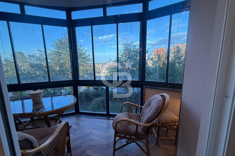 BAHÇEŞEHİRDE ZARİF TASARIMLI, EŞYALI VE LÜKS 2+1 DAİRE