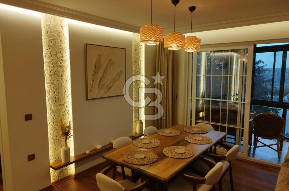 BAHÇEŞEHİRDE ZARİF TASARIMLI, EŞYALI VE LÜKS 2+1 DAİRE