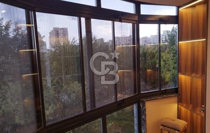 BAHÇEŞEHİRDE ZARİF TASARIMLI, EŞYALI VE LÜKS 2+1 DAİRE