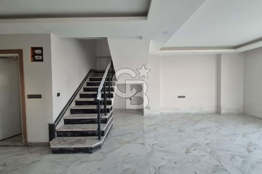 Ayvalık Altınova'da 3+1 Satılık Villa