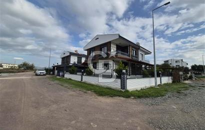 Ayvalık Altınova'da 3+1 Satılık Villa