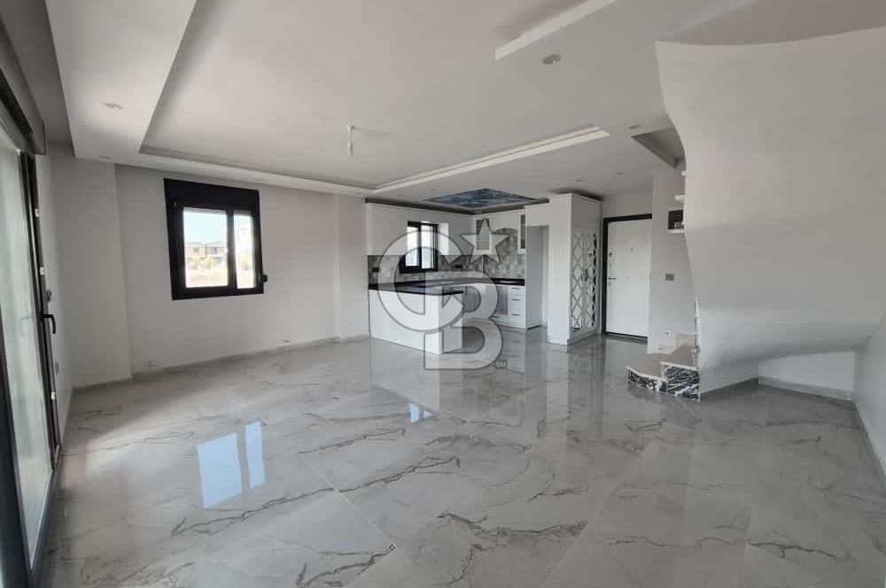 Ayvalık Altınova'da 3+1 Satılık Villa