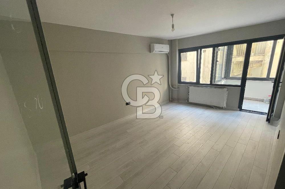 CADDE ÜZERİNDE TABELA DEĞERİ OLAN 3+1 SATILIK OFİS