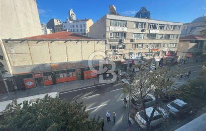 CADDE ÜZERİNDE TABELA DEĞERİ OLAN 3+1 SATILIK OFİS