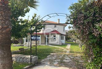 Urla Kuşçular'da Yeşiloba Sitesinde Kiralık 3+1  içi yenilenmiş beyaz eşya dahil, şömineli  müstakil villa  - 7 - 300473