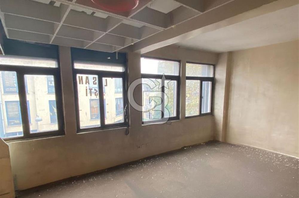 SÜLEYMANİYE MAHALLESİ SİYAVUŞ PAŞA SOKAKTA KİRALIK OFİS VE İŞYERİ