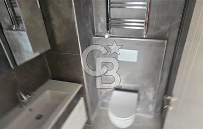 YEŞİLOVA DA İSKANLI ULAŞIMI KOLAY ÇİFT BANYOLU KİRALIK DAİRE