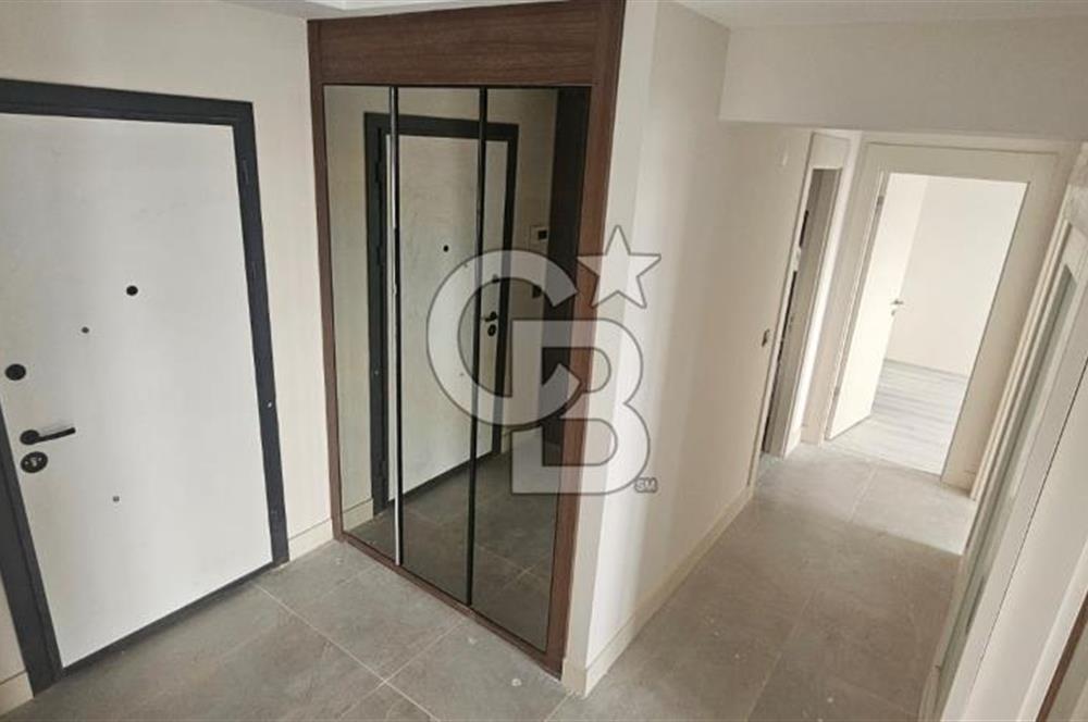 YEŞİLOVA DA İSKANLI ULAŞIMI KOLAY ÇİFT BANYOLU KİRALIK DAİRE