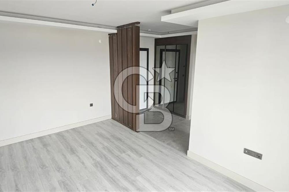 YEŞİLOVA DA İSKANLI ULAŞIMI KOLAY ÇİFT BANYOLU KİRALIK DAİRE