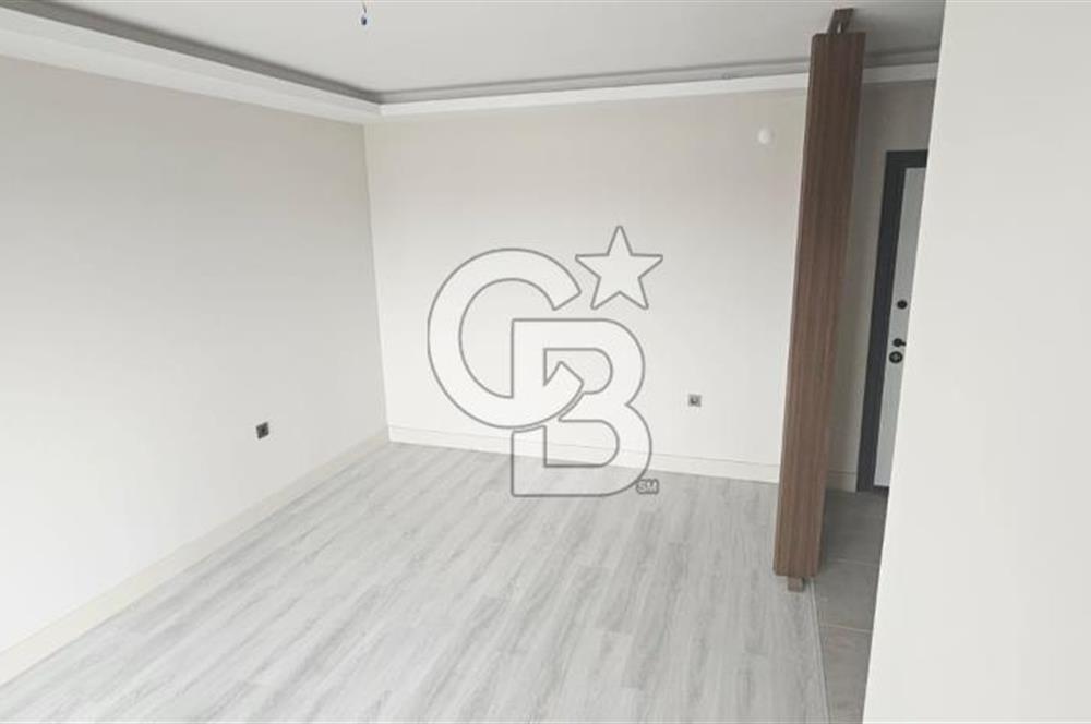 YEŞİLOVA DA İSKANLI ULAŞIMI KOLAY ÇİFT BANYOLU KİRALIK DAİRE