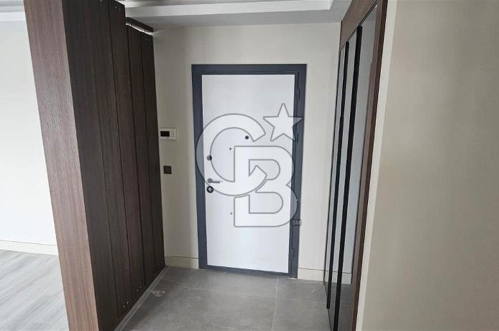 YEŞİLOVA DA İSKANLI ULAŞIMI KOLAY ÇİFT BANYOLU KİRALIK DAİRE