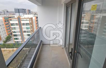 YEŞİLOVA DA İSKANLI ULAŞIMI KOLAY ÇİFT BANYOLU KİRALIK DAİRE