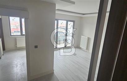 YEŞİLOVA DA İSKANLI ULAŞIMI KOLAY ÇİFT BANYOLU KİRALIK DAİRE