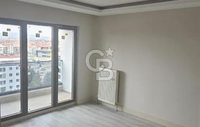 YEŞİLOVA DA İSKANLI ULAŞIMI KOLAY ÇİFT BANYOLU KİRALIK DAİRE