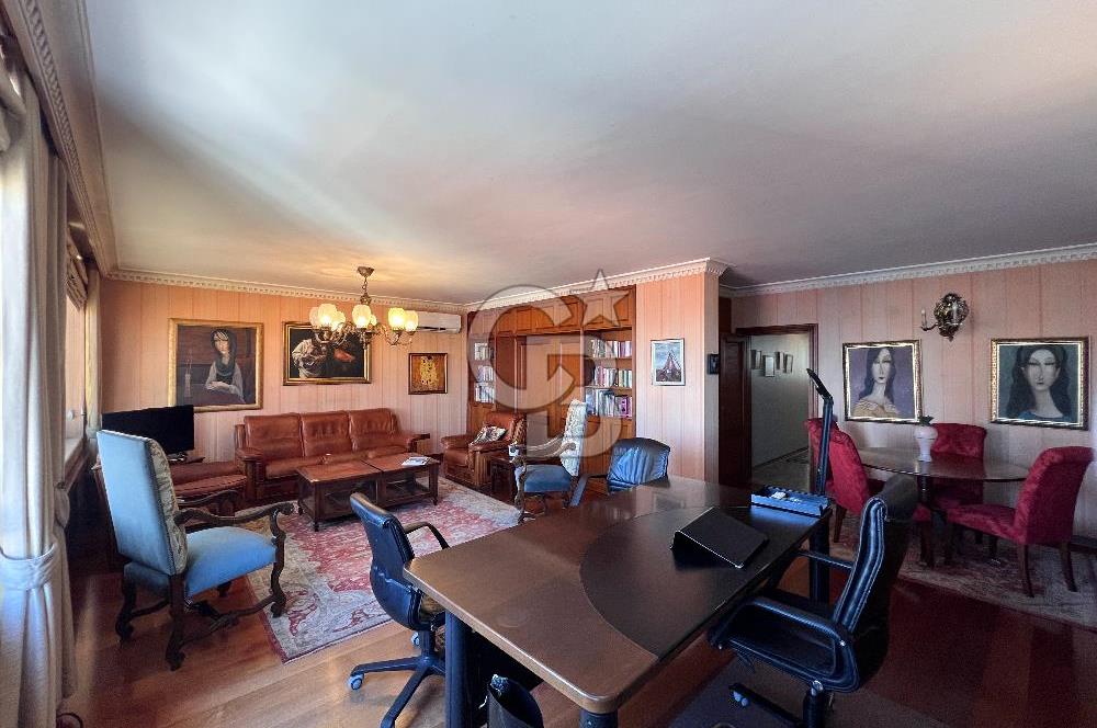 Taksim Gümüşsuyu AKM Yanı Eşyalı Deniz Manzaralı Kiralık Ofis