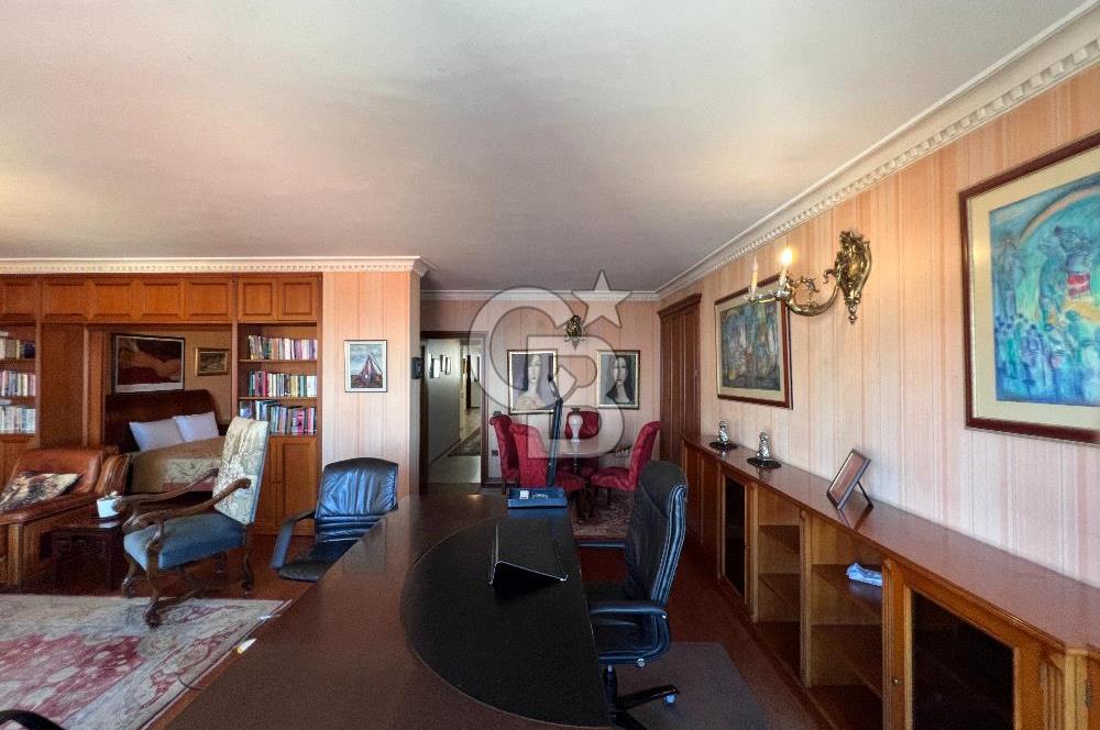 Taksim Gümüşsuyu AKM Yanı Eşyalı Deniz Manzaralı Kiralık Ofis