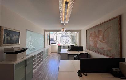 Taksim Gümüşsuyu AKM Yanı Eşyalı Deniz Manzaralı Kiralık Ofis