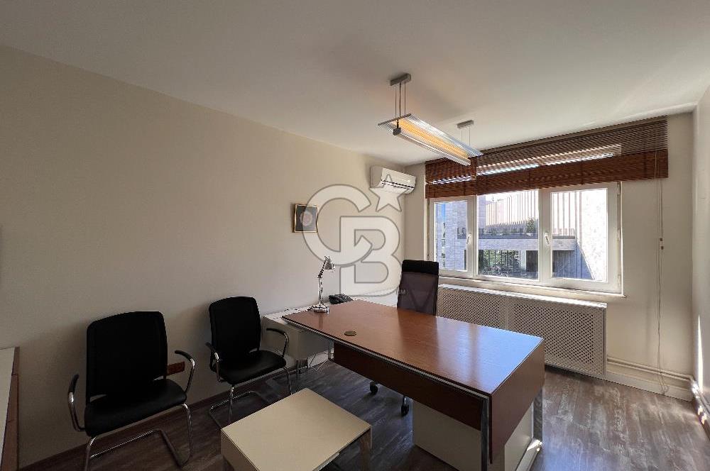 Taksim Gümüşsuyu AKM Yanı Eşyalı Deniz Manzaralı Kiralık Ofis