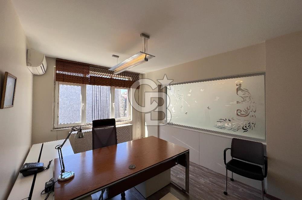 Taksim Gümüşsuyu AKM Yanı Eşyalı Deniz Manzaralı Kiralık Ofis