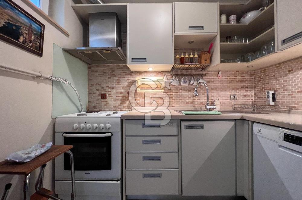 Taksim Gümüşsuyu AKM Yanı Eşyalı Deniz Manzaralı Kiralık Ofis