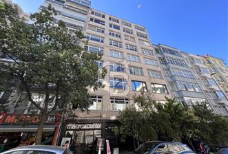 Taksim Gümüşsuyu AKM Yanı Eşyalı Deniz Manzaralı Kiralık Ofis - 1 - 314186