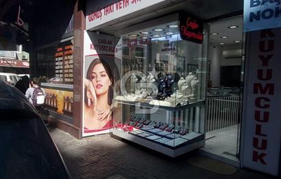 BOZYAKA'DA MERKEZİ KONUMDA KİRALIK DÜKKAN