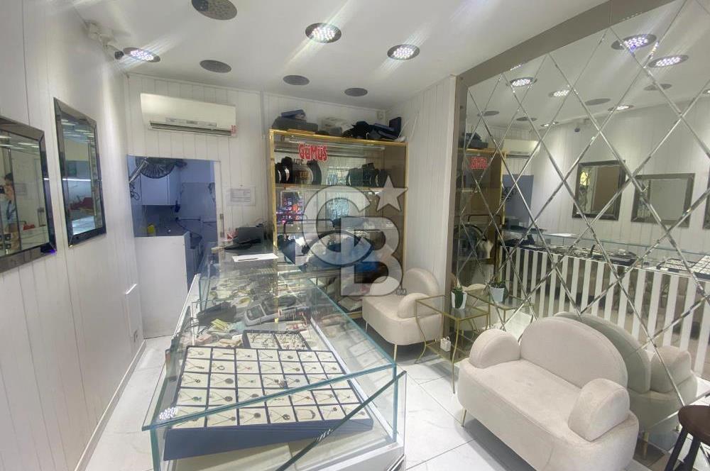 BOZYAKA'DA MERKEZİ KONUMDA KİRALIK DÜKKAN