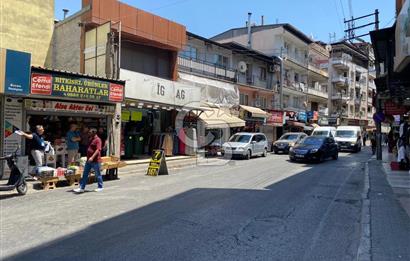 BOZYAKA'DA MERKEZİ KONUMDA KİRALIK DÜKKAN