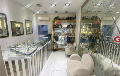 BOZYAKA'DA MERKEZİ KONUMDA KİRALIK DÜKKAN