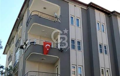 Emlak Konut Satılık Daire Denizli Pamukkale Merkez Mehmetçik Mh. Favori İlanlarım Favori Aramalarım Size Özel İlanlar Karşılaştır Mehmetçik' de 140 m2 Satılık Daire