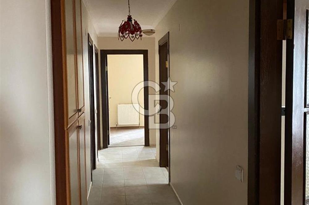 KIRKKONAKLAR’DA FERAH, KULLANIŞLI VE MERKEZİ KONUMDA 4+1 KİRALIK DAİRE