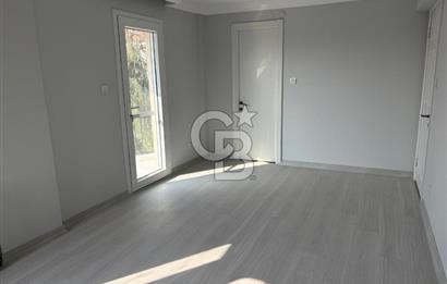 Urla Kuşçular'da Yeşiloba Sitesinde Kiralık 3+1  içi yenilenmiş beyaz eşya dahil, şömineli  müstakil villa 