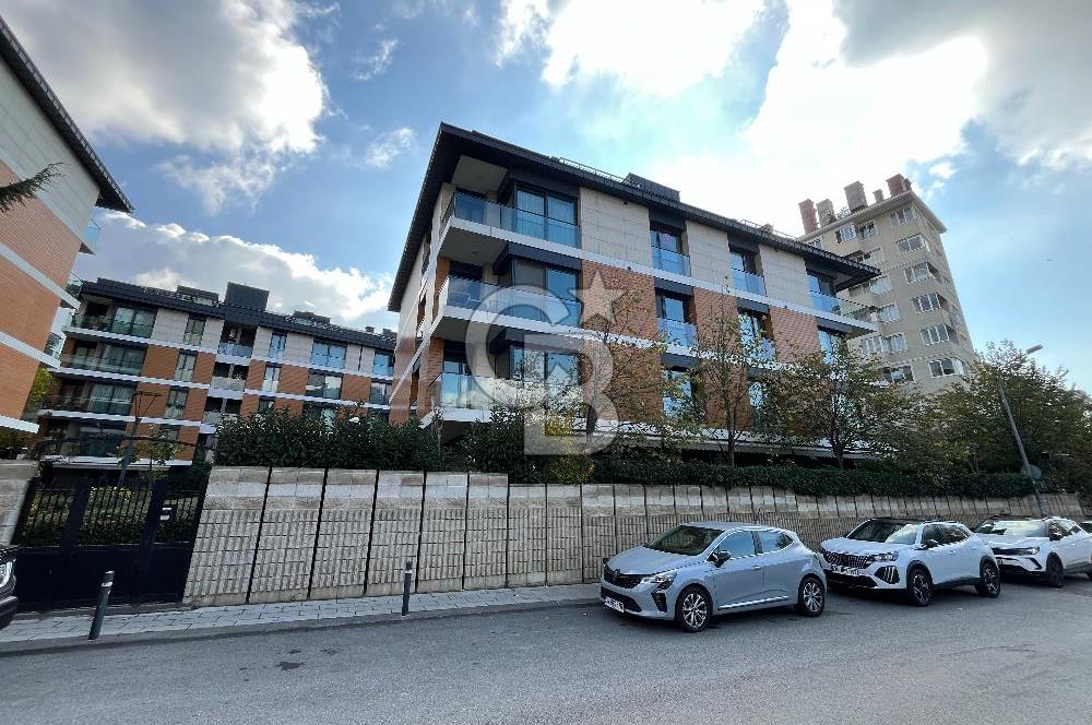 Acıbademin İncisi Koşuyolu Konaklarında Arakat Kiralık 4+1 Daire