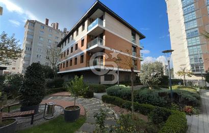 Acıbademin İncisi Koşuyolu Konaklarında Arakat Kiralık 4+1 Daire